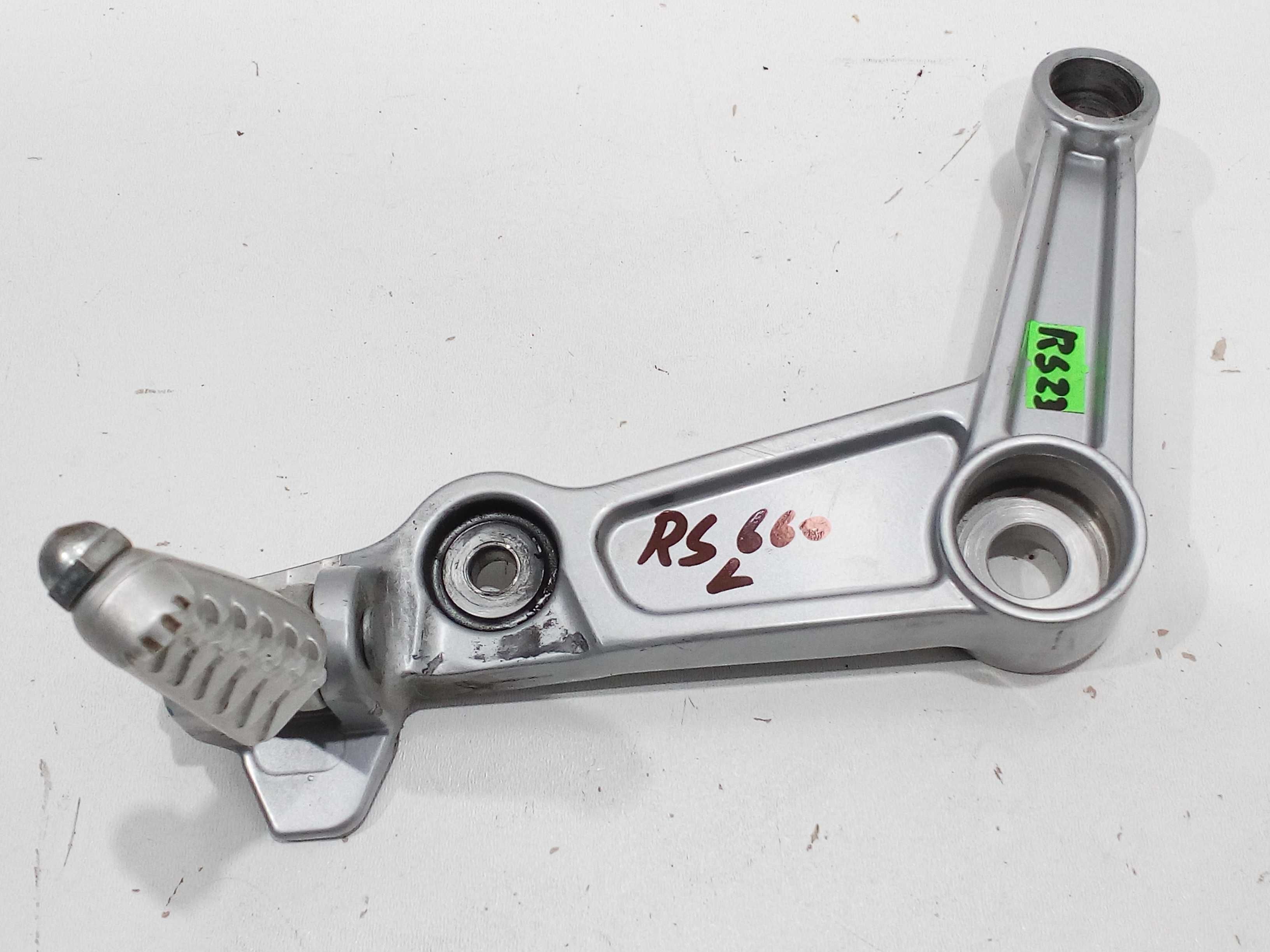 Aprilia RS 660 podnóżek lewy kierowcy set