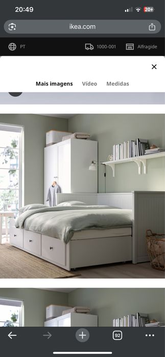 Vendo cama de madeira branca com 3 gavetas e possibilidade de casal