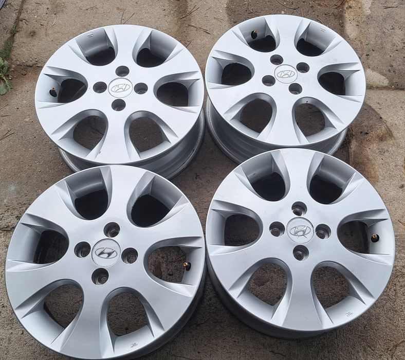 Felgi 15 4x100 Hyundai i10 i20 Kia Picanto Rio Alufelgi Oryginalne