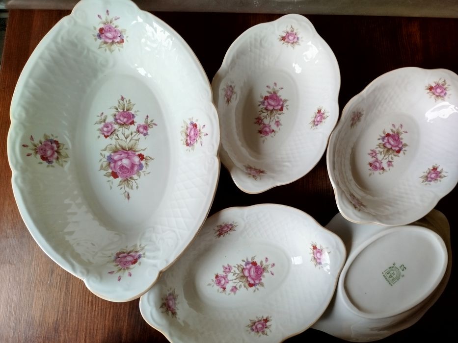 Салатниці овальні,  фарфор