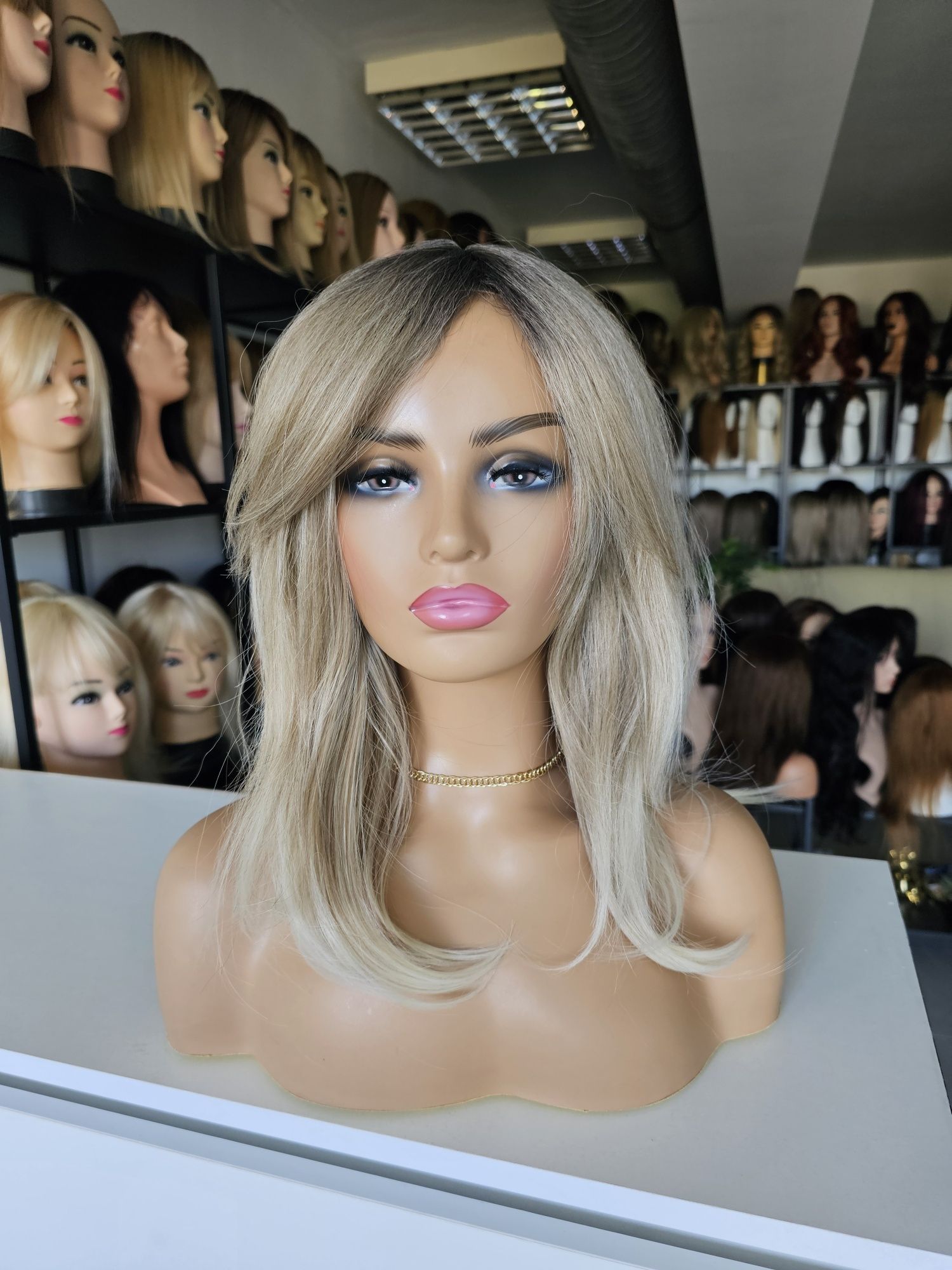 Topper mix blond chłodna tonacja z odrostem Dagmara pełne krycie