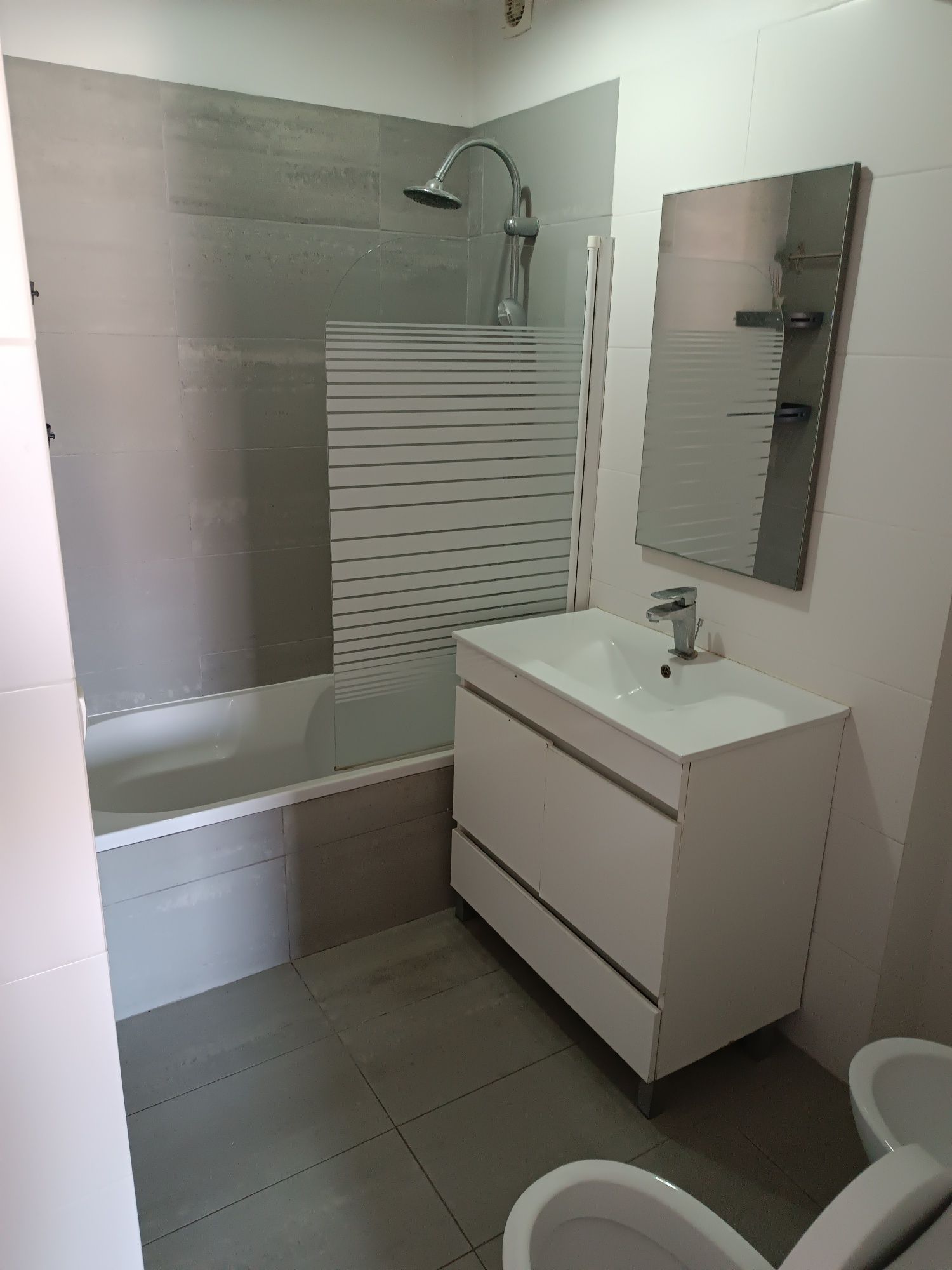 Quarto com Varanda Olaias CASAL BRASILEIRO
