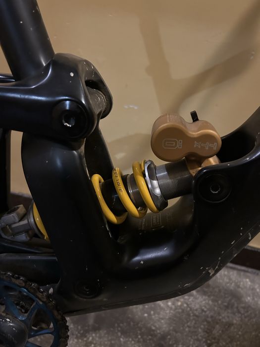 Damper ohlins ttx22M.2