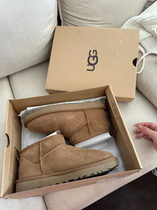 damskie trampki UGG_Classic_Snow_Boots_Chestnut nowe R.40