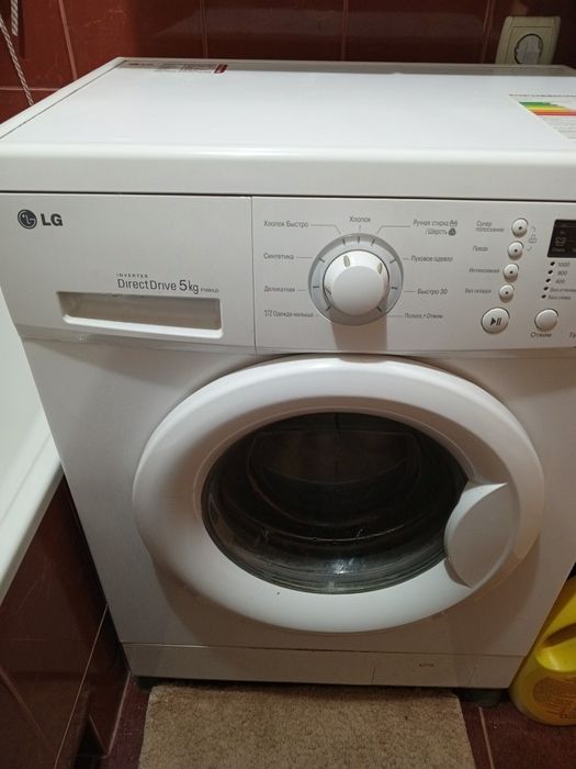 Пральна машина/машинка автомат 5 кг, Lg