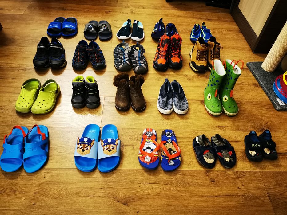 Sprzedam buty dziecięce różne ceny rozmiary rodzaje