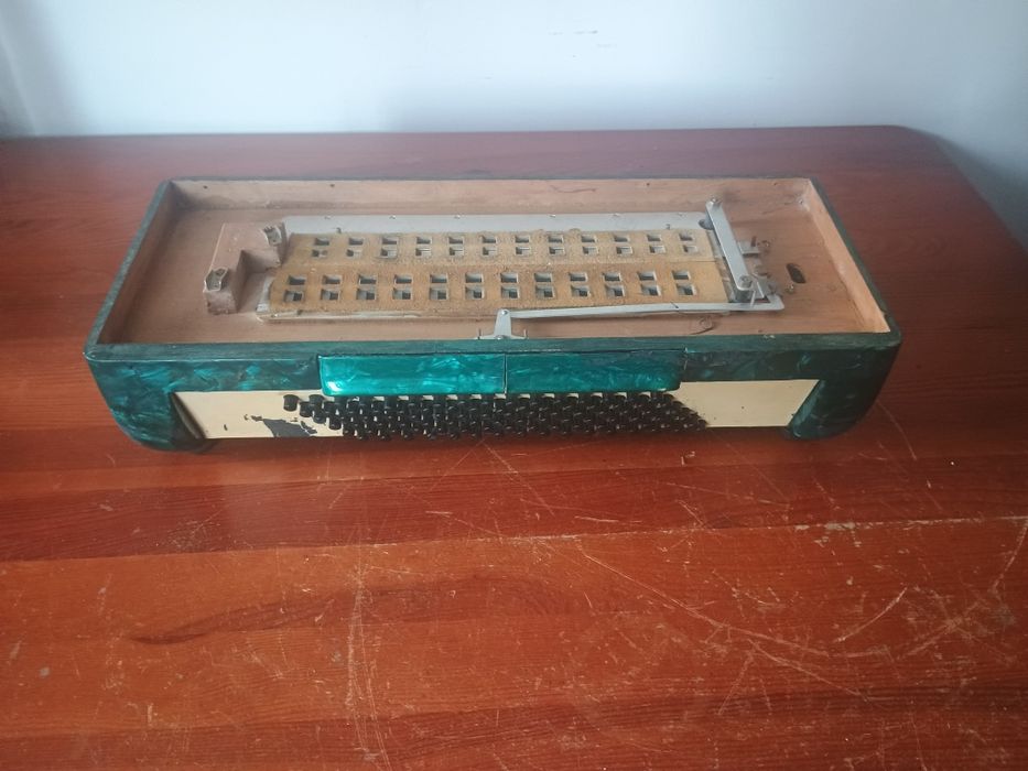 Akordenon Tonika 96 korpus strona basowa