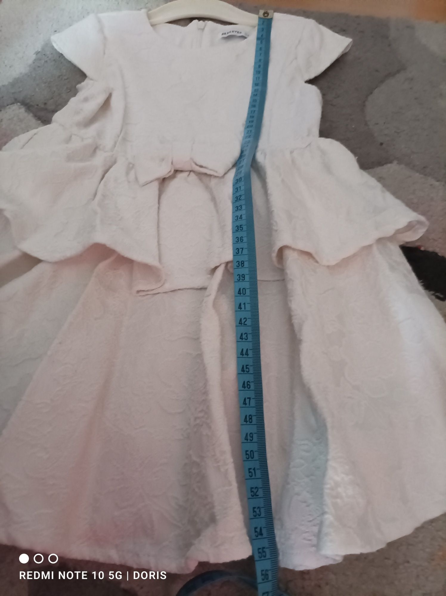Sukienka Reserved 104 cm, smietankowy-bialy, wyszywana