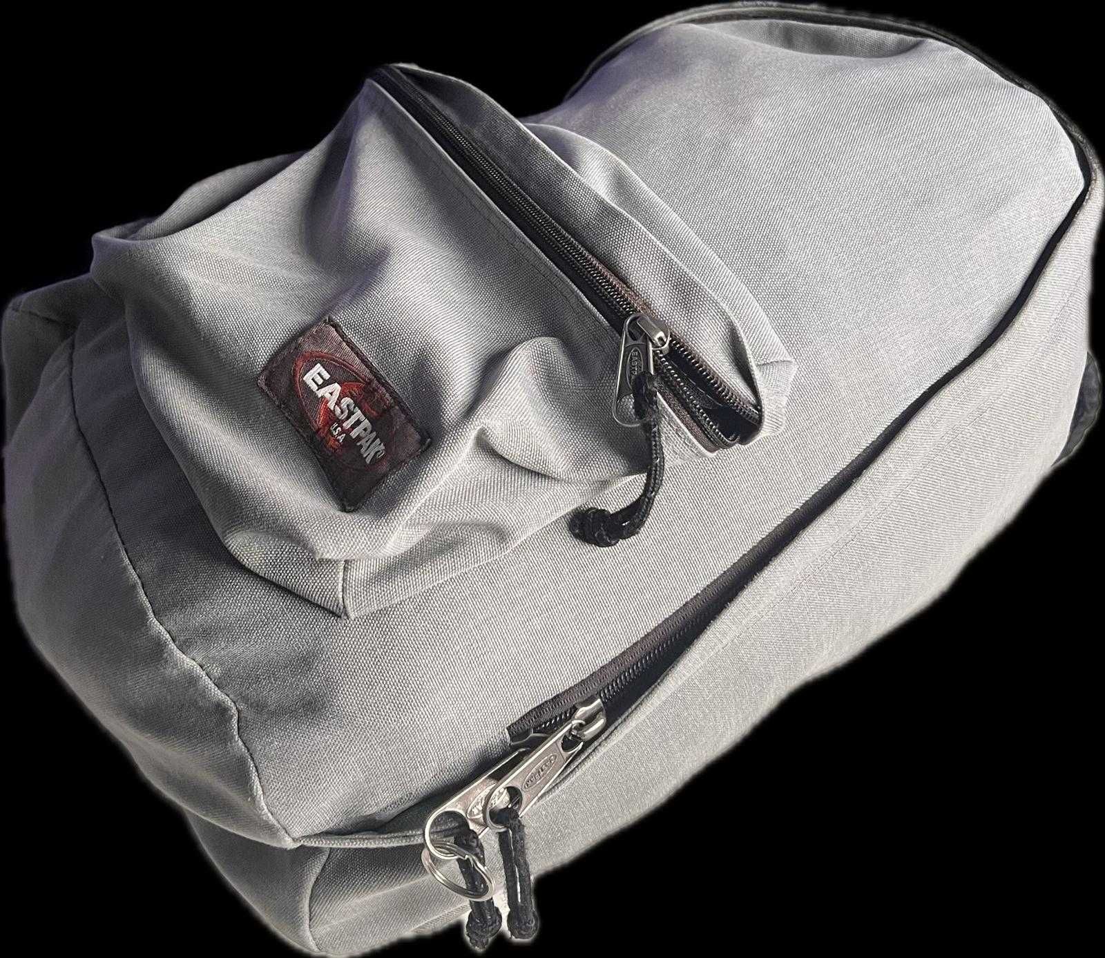 Mochila Eastpack Cinza