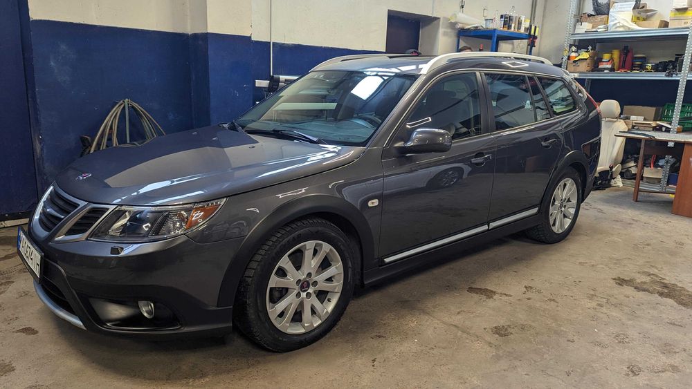 Saab 9-3X 2010 2.0T AT (210 к.с.) 4x4
