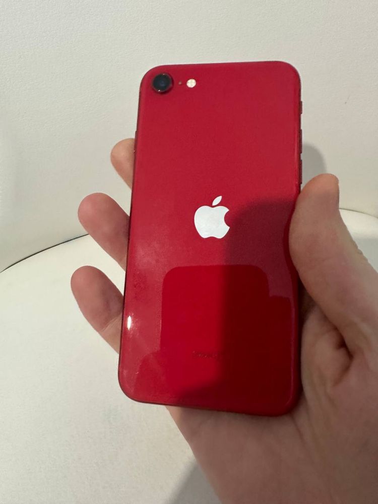 Iphone se 2020 red icloud lock