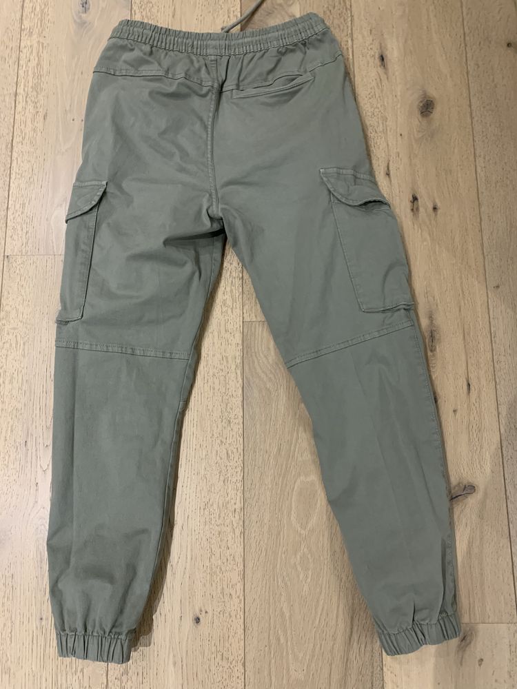 Spodnie typu cargo dla chłopca , kolor khaki, Zara , rozmiar S