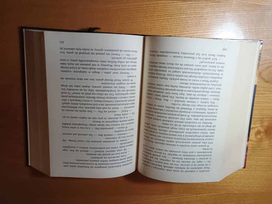 Upadek gigantów - Ken Follett