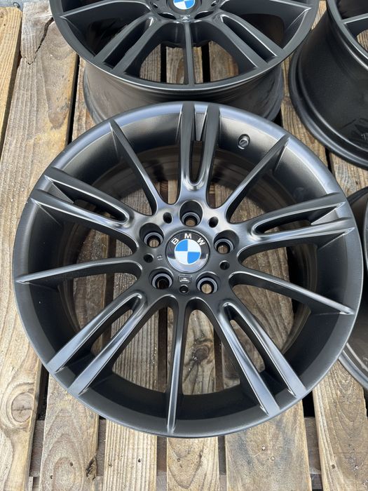 Диски 5/120r18 BMW original різно широкі