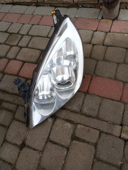 Opel astra h lampa lewa