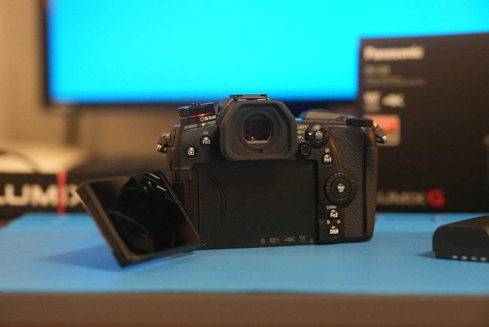 Фотоапарат Panasonic Lumix DC-G9 body з дод. комплектом.