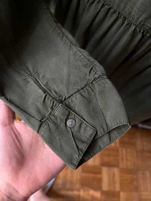 Bluzka szmijzerka Zara wiskoza S zatrzaski oliwkowa zieleń lekka