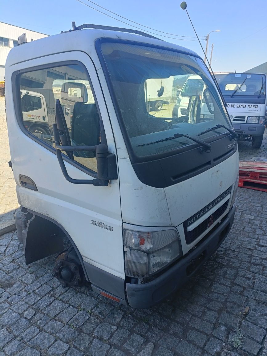 Cabine Mitsubishi Canter/fuso