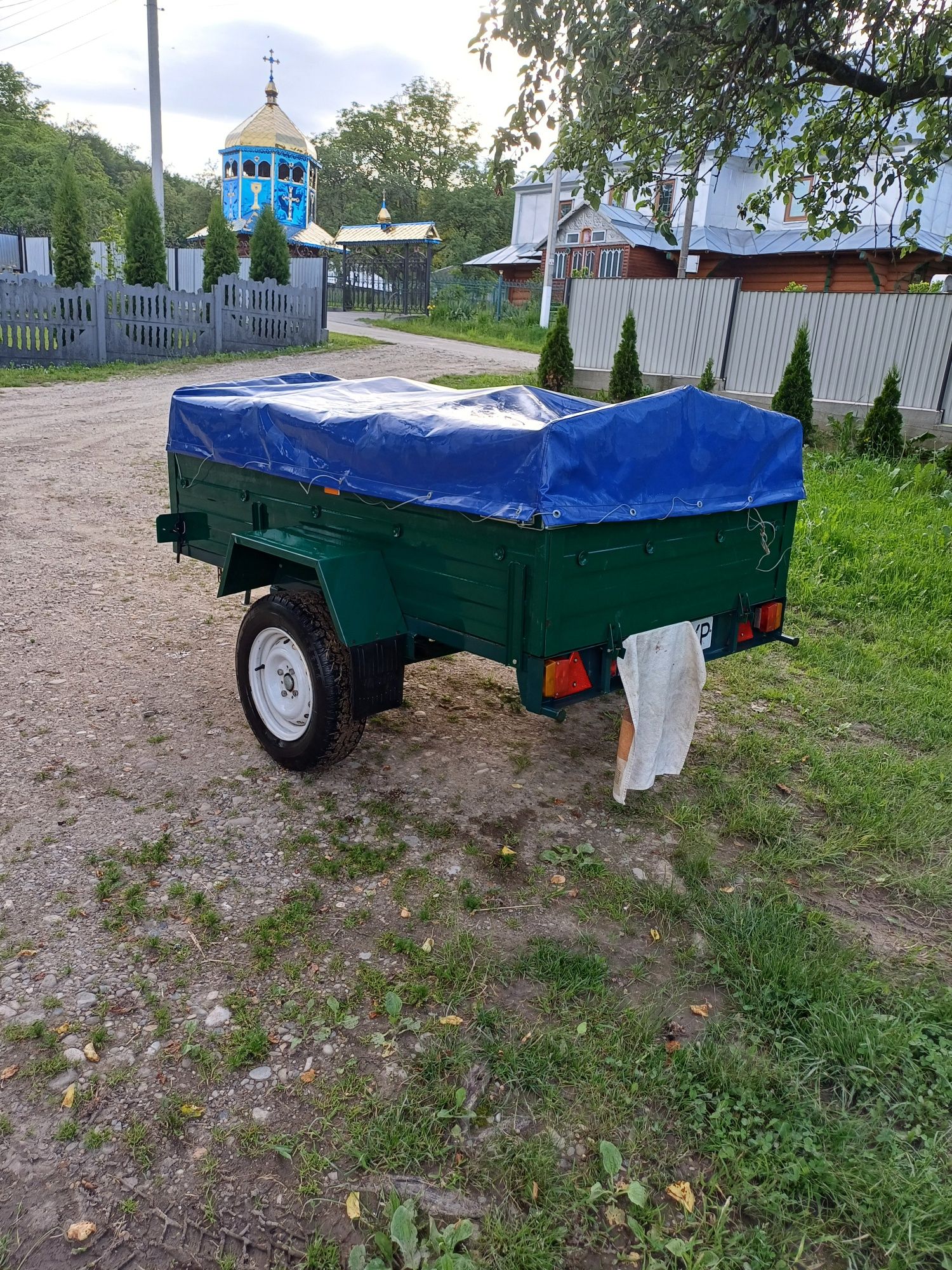 Продам причіп до легкового автомобіля