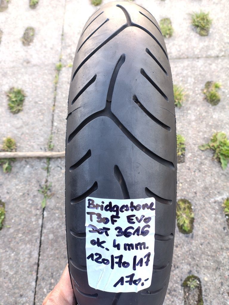 180/55/17 Michelin pilot Road 4 2CT 120/70/17 190/50/17