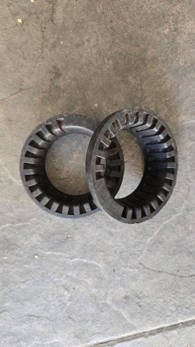 Проставки під задні пружини ВАЗ 2101-2107