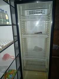 Продам холодильник для магазина
