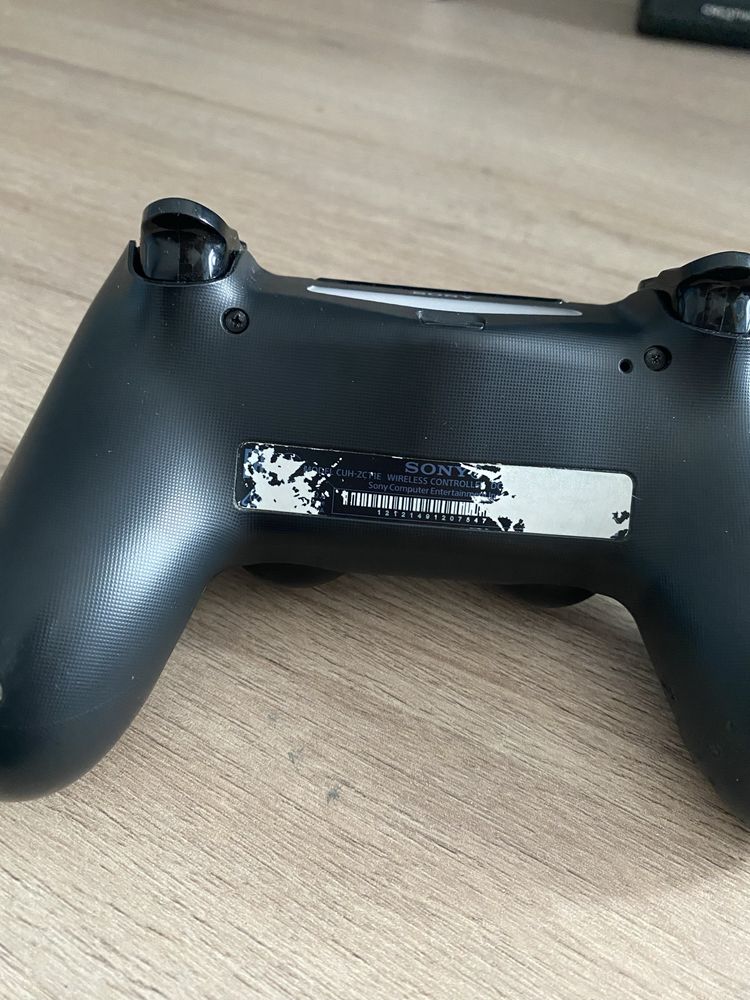Ps4 slim z orginalnym padem