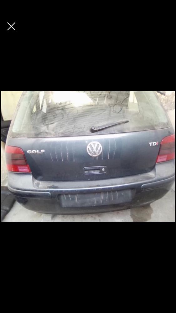 Vendo peças golf 4 1.900 tdi  Ps:já não tem motor nem caixa