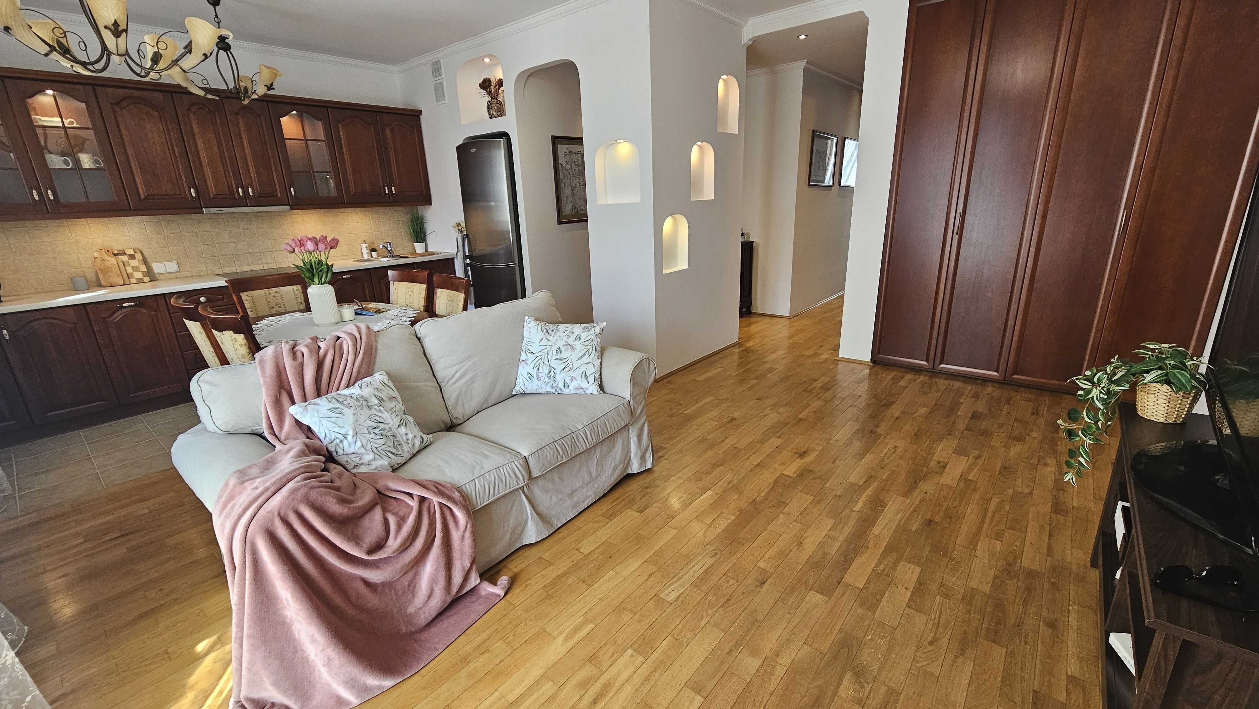 Piękny apartament Marina Mokotów, wysoki standard, prywatny park