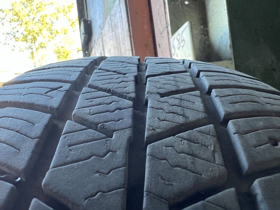 Зимня резина Barum Polaris 5 (185/60/R15)