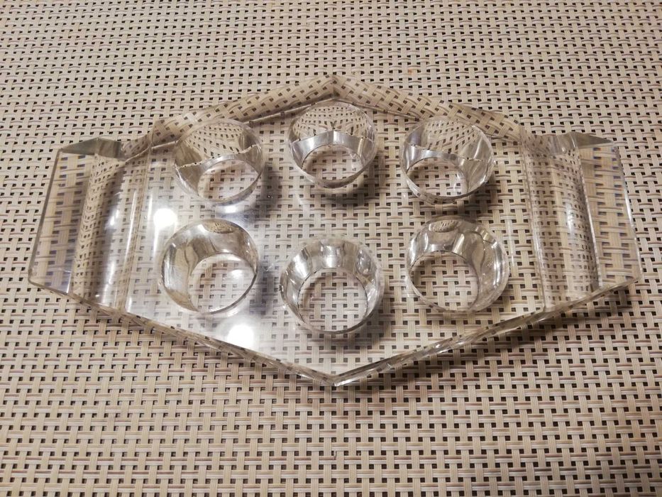 Tacka szklana pod kieliszki