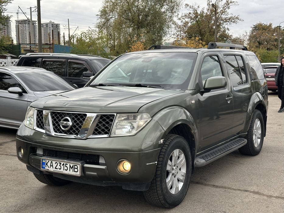 Nissan Pathfinder 4x4 Джип дизель Оформляется