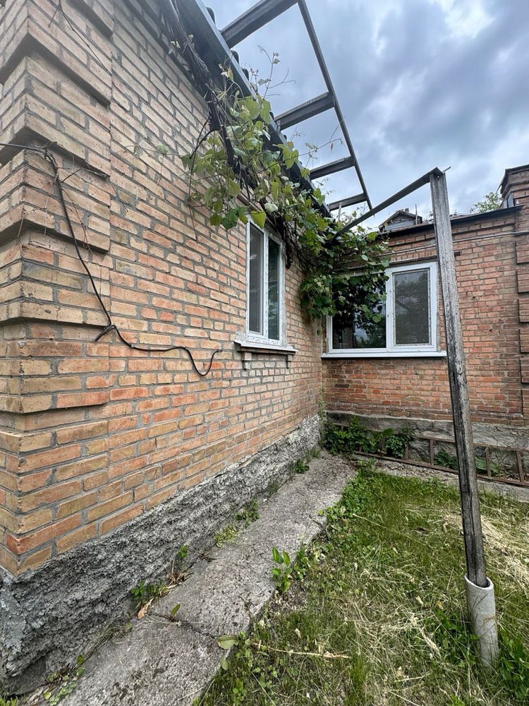 Продаж будинку в Райцентрі (ближня Н. Балашівка)