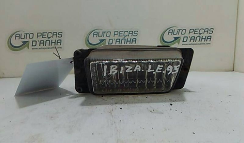 Farolim De Nevoeiro Frente Esq Seat Ibiza Ii (6K1)
