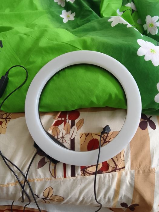 Кольцо для освітлення