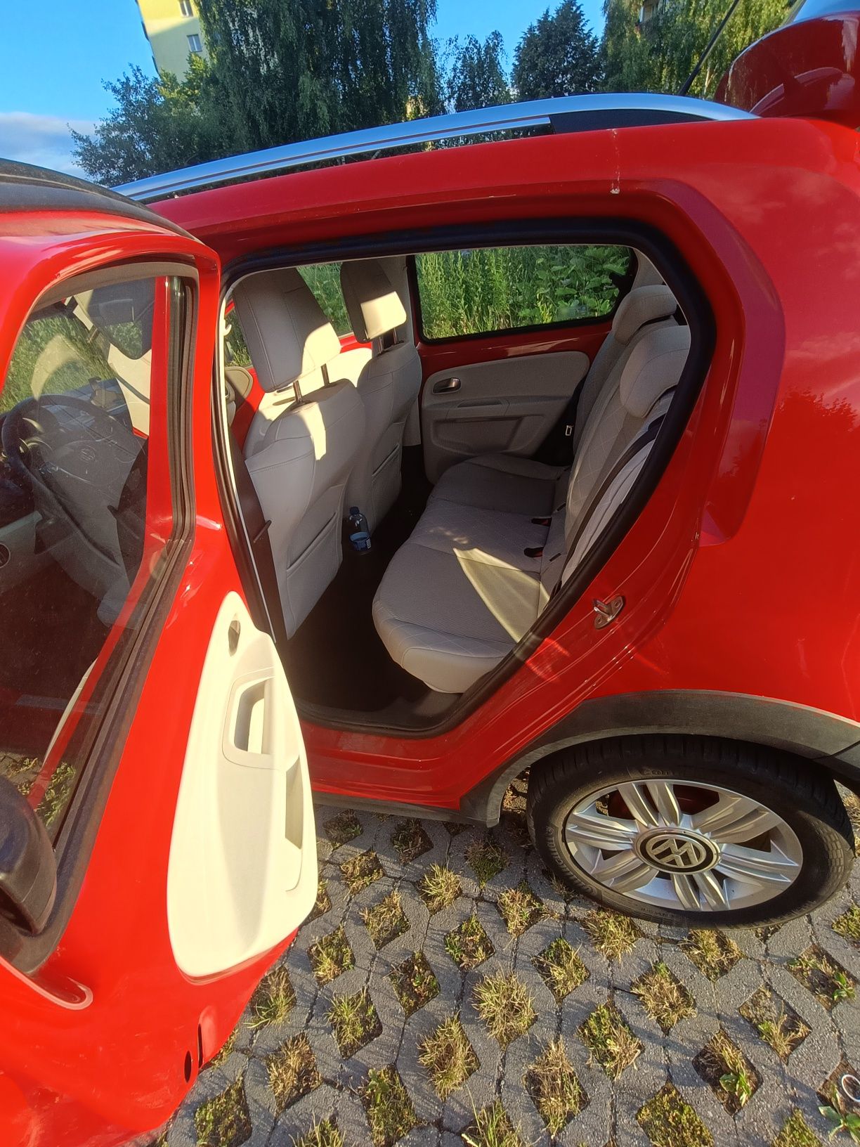 Volkswagen Up! VW Up! Cross