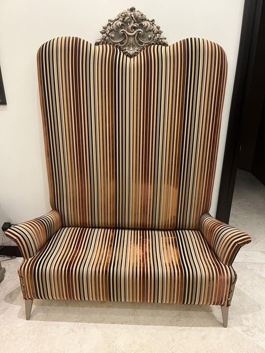 Перетяжка мягкой мебели