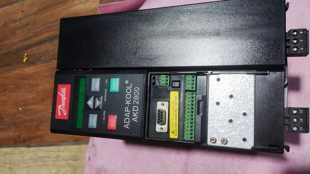 Falownik Danfoss 0-1000Hz ADAP-KOOL ADK 2800