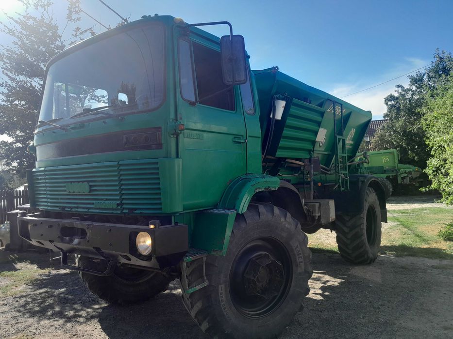 Rozsiewacz wapna- nawozu Iveco- Magirus110-17AW.2na części w komplecie