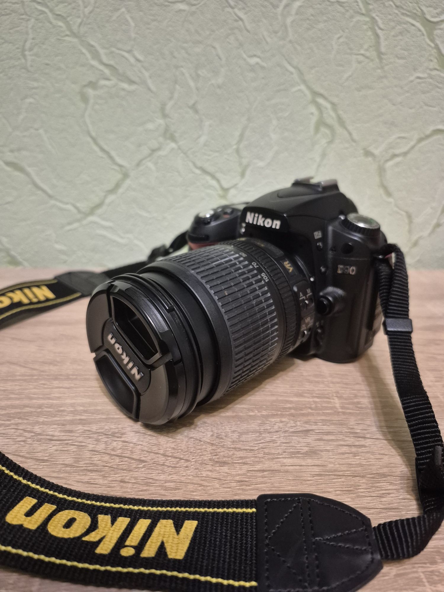 Фотоаппарат Nikon D90 и дополнительное оборудование