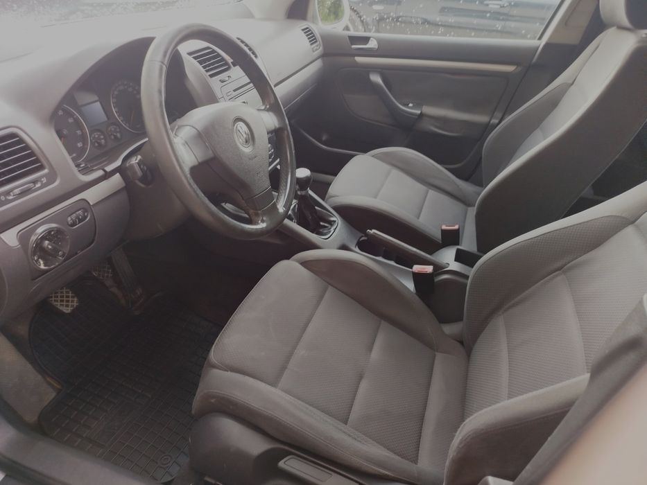 VW golf V# 1.6 benzyna# 5 drzwi #bez korozji