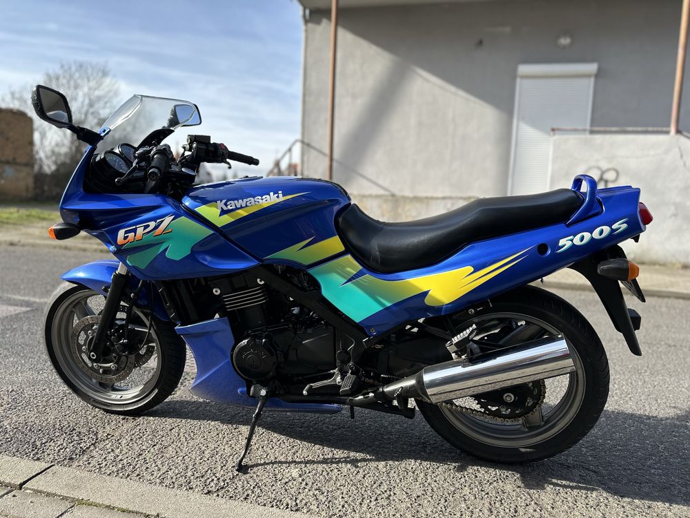 Motocykl Kawasaki GPZ500