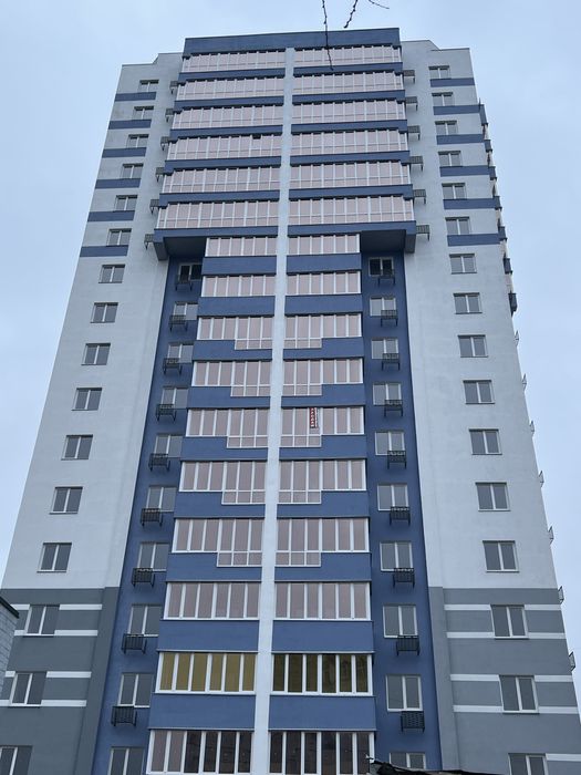 Продаж квартир  2+1 з панорамним видом на р.Дніпро
