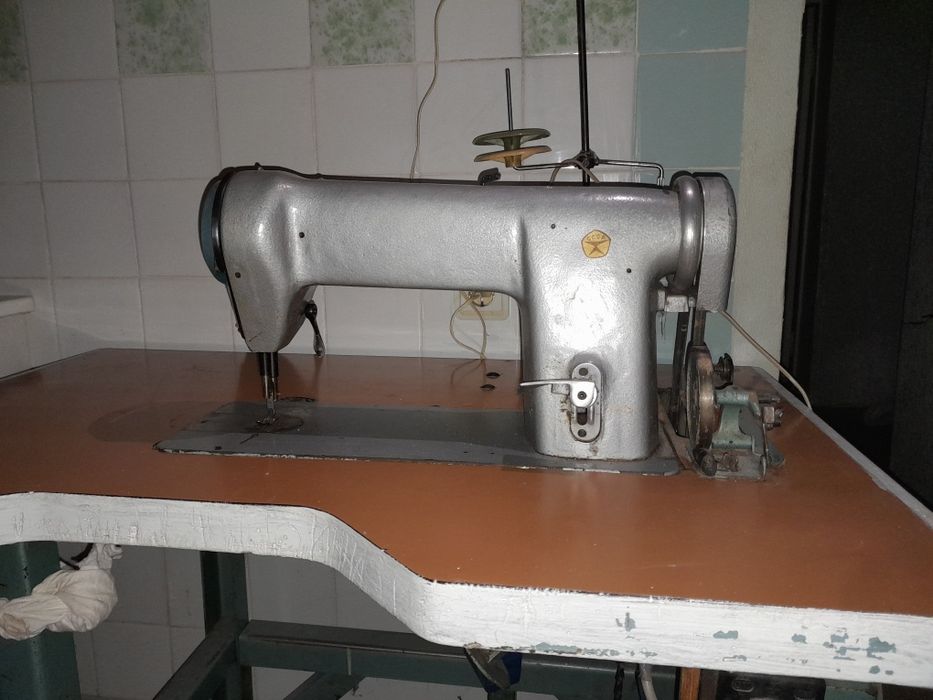 Швейна машинка виробнича А97