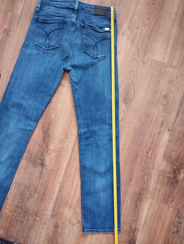 Jeansy Calvin Klein 28/30