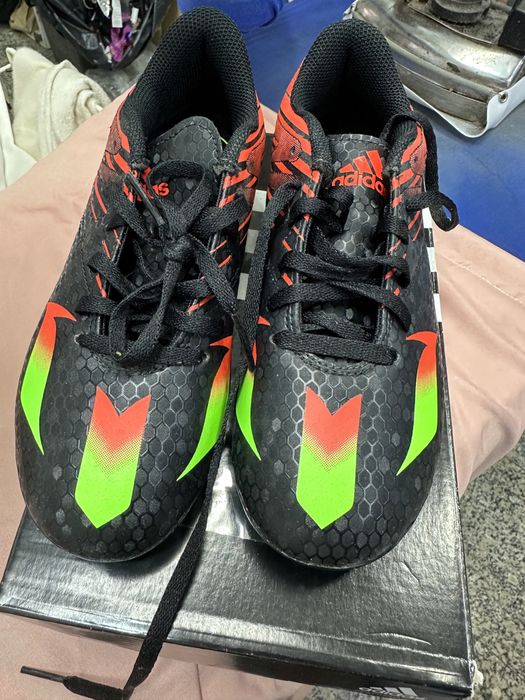Chuteiras adidas Messi