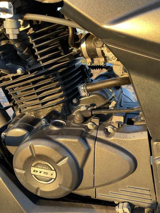 Bajaj pulsar 180(без мотору)