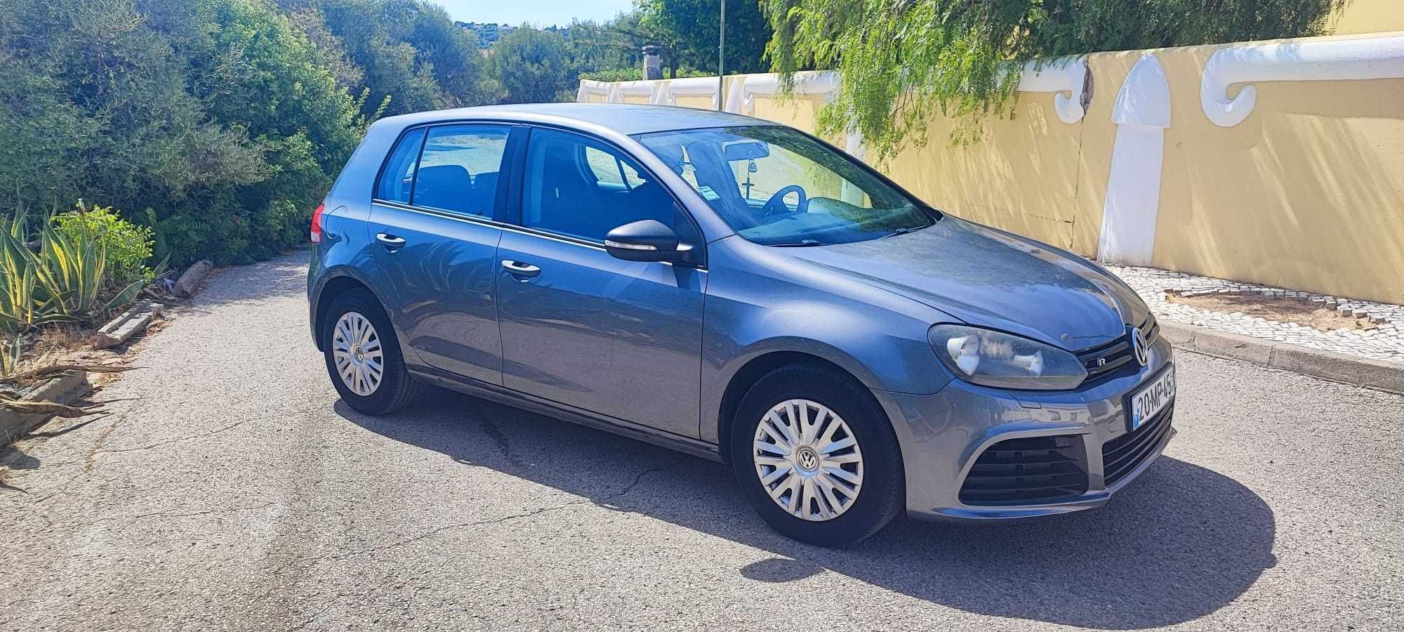 Volkswagen Golf VI  1.6 Tdi 90 cv