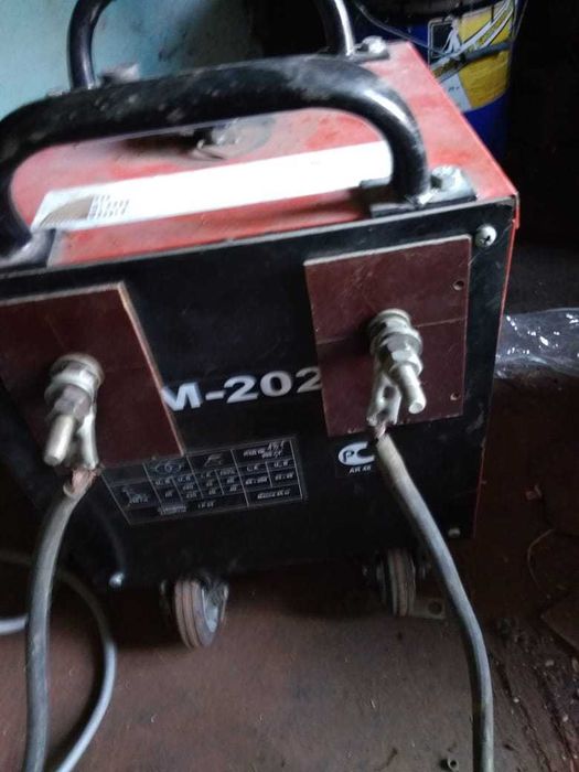 Продам сварочный трансформатор ТДМ-403 У2 и ТДМ-202 М1