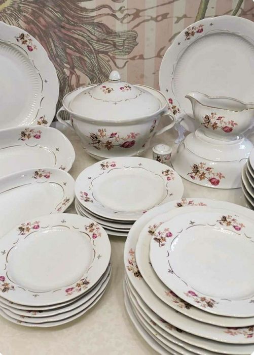 Сервізи столові/столовий посуд